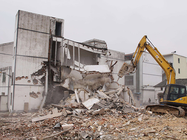 蘇州拆除公司分享廠(chǎng)房拆除時(shí)需要注意的幾大要