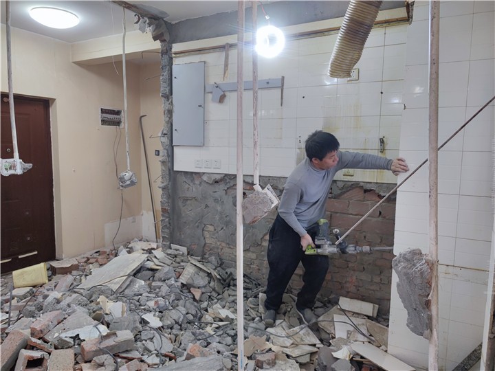 墻磚拆除